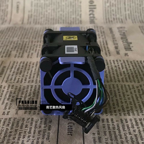 IBM X3530 M4 Fan 00D2567 00W2008 N31824 - Picture 2 of 5