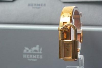 [Near MINT w/ Box] HERMES Kelly Gold Dial 20mm Brown Belt Gold Damenuhr
