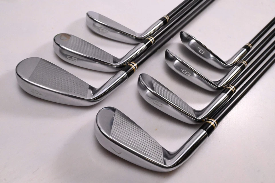 Mizuno Pro 243 Irons / 4-PW / X-Flex Fujikura Axiom Velocore 105 Shafts - Image 4 of 4