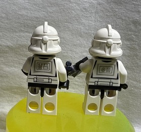 LEGO Star Wars 7655 Phase 2 Clone Trooper Minifigure Episode 3 sw0126 Set of 2