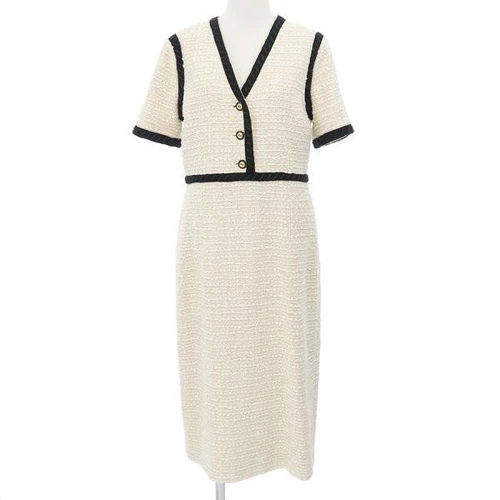 Abito Gucci Beige Taglia 42 Rango B Autentico Dal Giappone