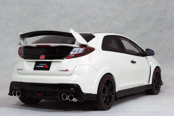 エブロ　1/18 FK2 シビック Type R 1:18 Ebbro Honda Civic Type R FK2 - Crystal Black Pearl