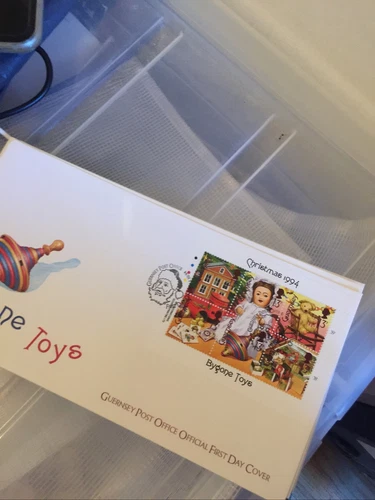 Guernsey C.I. First Day Cover 1994 Christmas toys Doll Minisheet Unaddressed