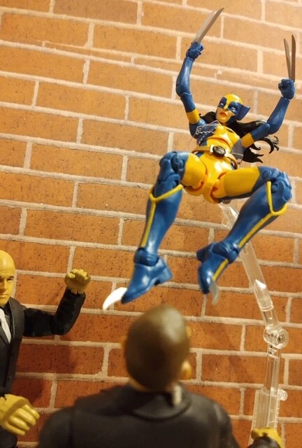 Marvel Legends X23 Bota de Metal Personalizada y Garras de Mano Acero Inoxidable ¡Juego de 6 Piezas! Foto 3 de 4