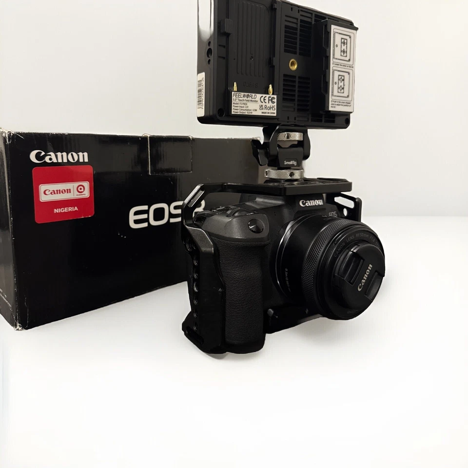 Canon EOS R, photo 1 of 3