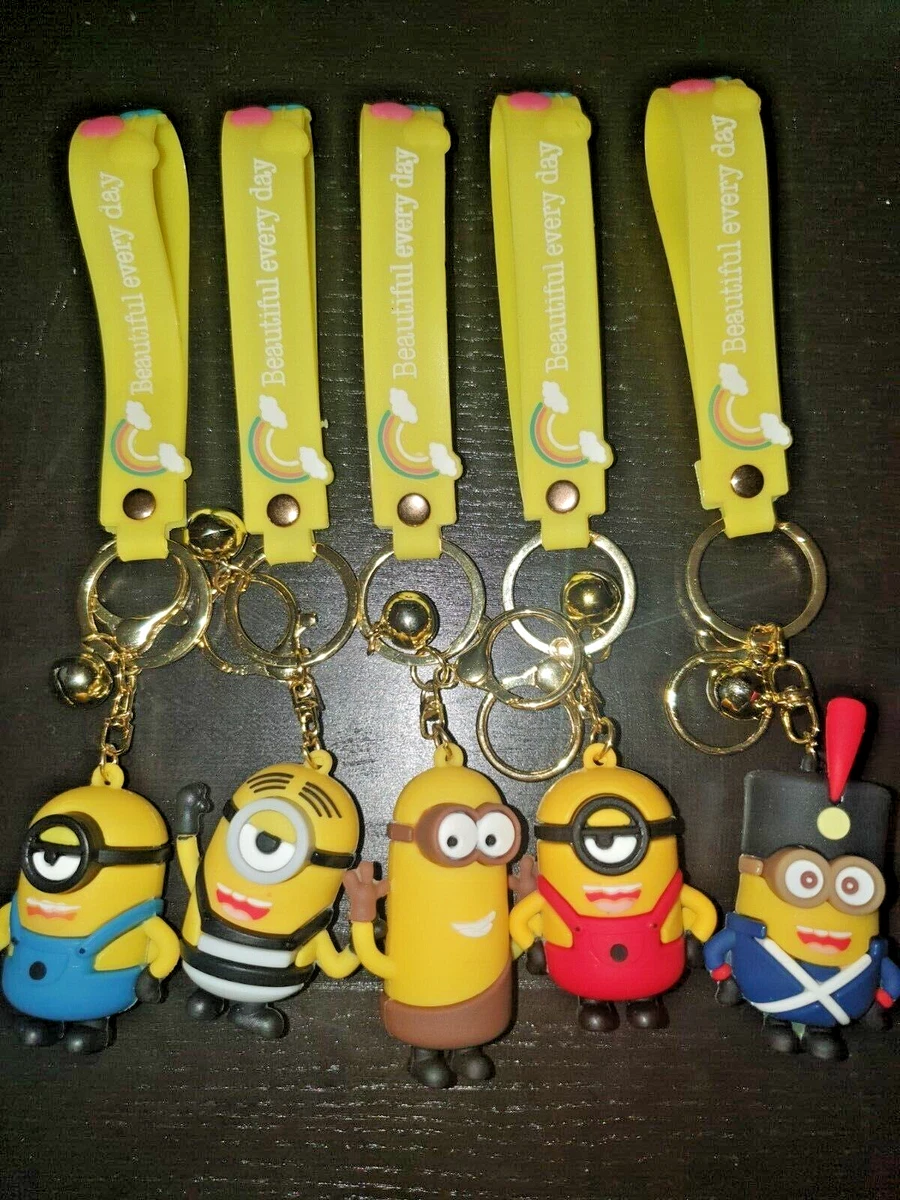Minion keychain with name clearance