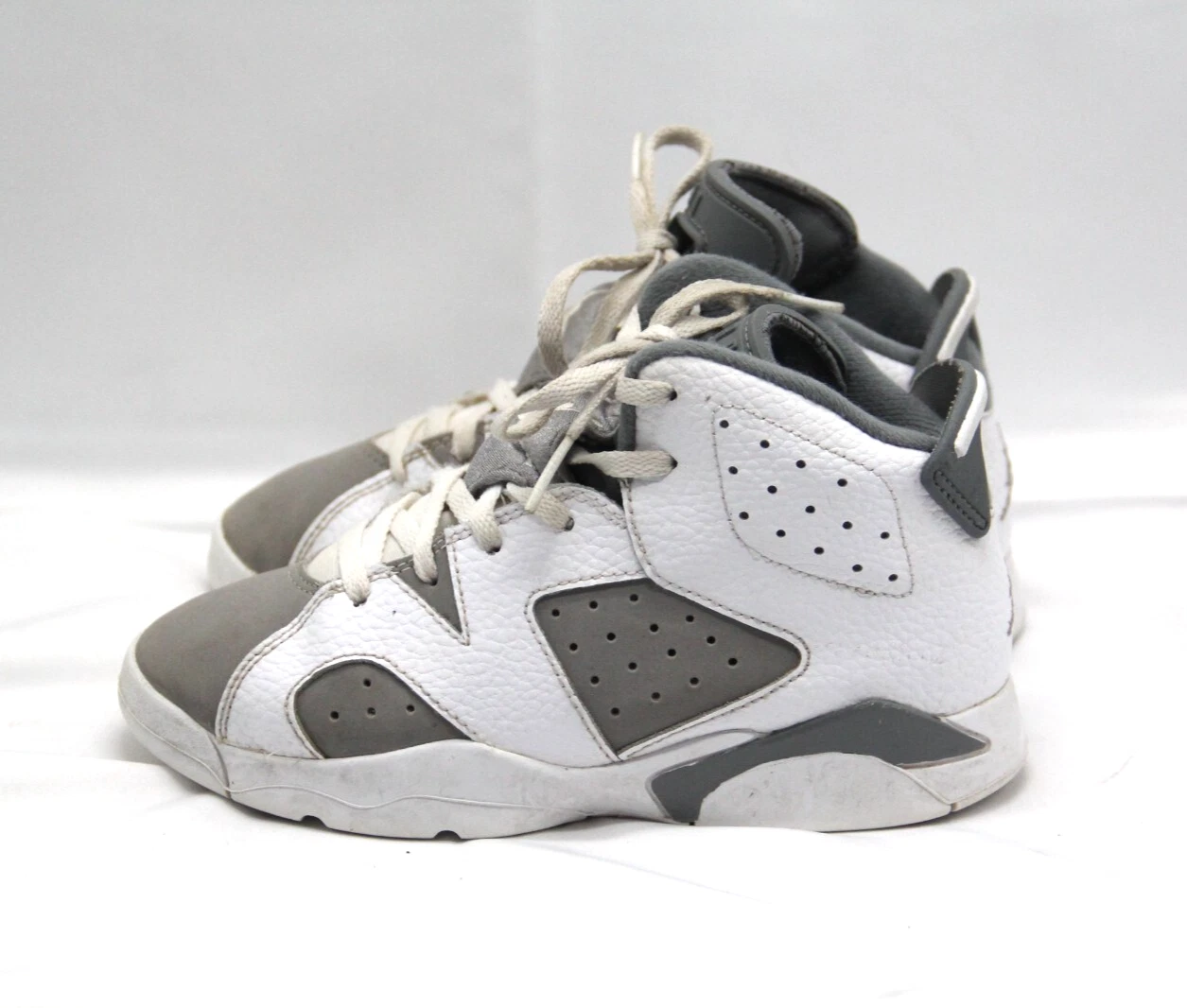 Nike Air Jordan 6 Retro Scarpe Bambini Taglia 1Y Cool Grigio Bianco HI Top Sneakers