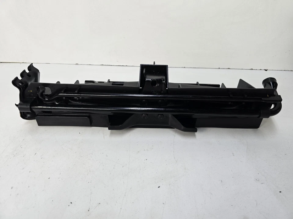 2007-2017 Ford Expedition Spare Tire Emergency Jack Tools Kit Oem - Image 4 of 4