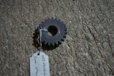 YAMAHA FS1 FS1E FS1E 3RD GEAR PINION GEAR 257-17131-01 SHOP SOILED