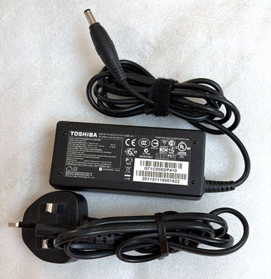 Toshiba 65W 19V 3,42A PA3917U-1ACA AC/DC Adapter Ladegerät mit Netzkabel