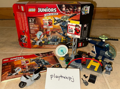 LEGO Juniors - Incredibles 2 - Elastigirl's Rooftop Pursuit (10759)
