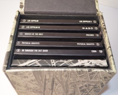 LED ZEPPELIN THE COMPLETE STUDIO RECORDINGS 10 CD & BOOK BOX SET