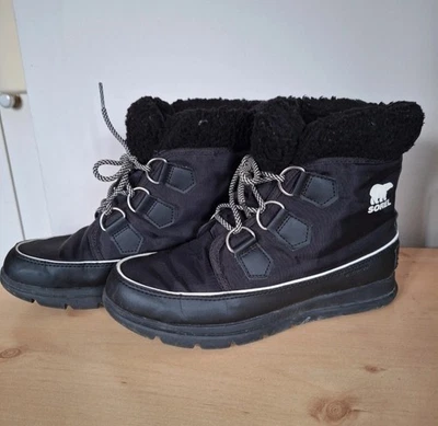 Sorel Size 6 Ladies Ski Boots Black Sport Winter Warm Skiing - Image 1 of 4