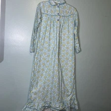 20th Century Wear Flannel Nightgown MED Granny Ruffle Long Sleeve Vintage