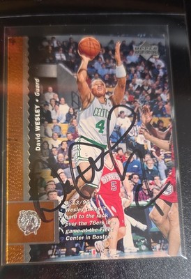 1996-97 Upper Deck - David Wesley #188 AUTO HAND SIGNED IP