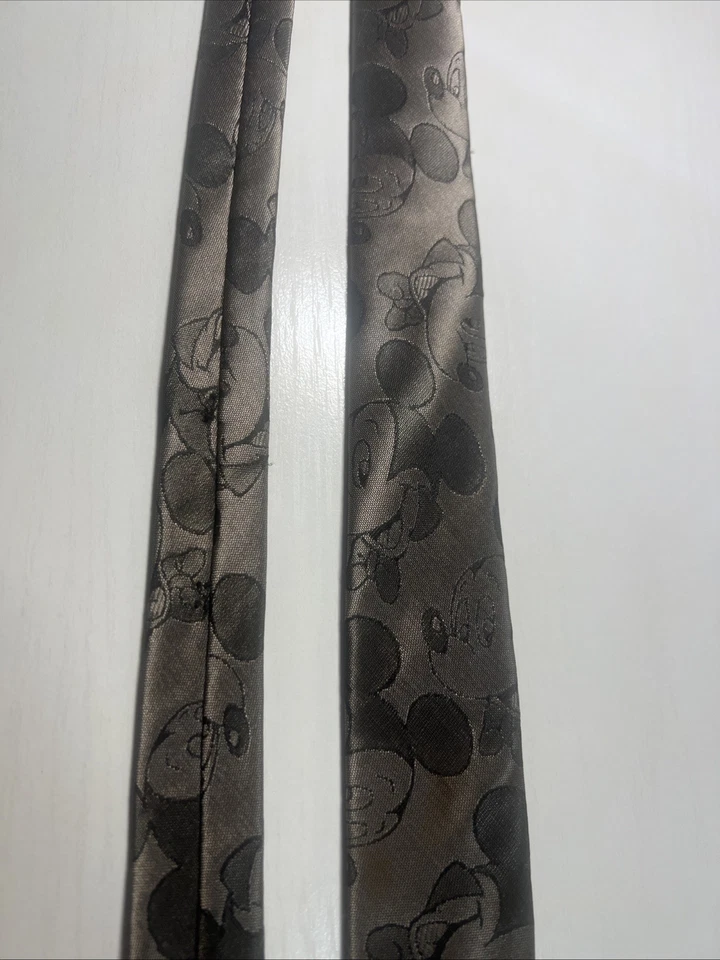 Corbata ajustada gris vintage de Mickey Mouse de Disney para hombre, usada. (E2-34) Foto 4 de 4