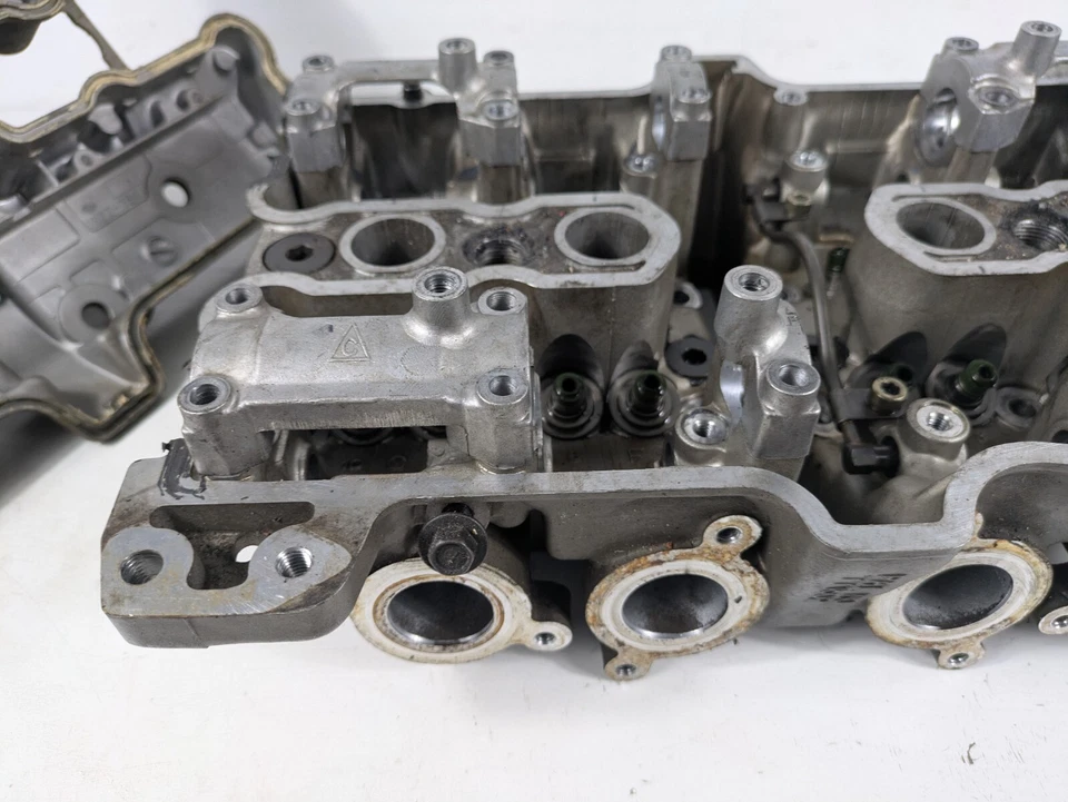 Suzuki Bandit 400 GSF GSF400 1991-1993 motor extremo superior culata y cubierta Foto 4 de 4