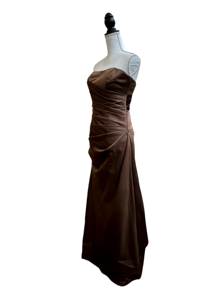 Maxi Vestido David's Novia Mujer Marrón Satén Sin Tirantes Acanalado 4 Foto 2 de 4