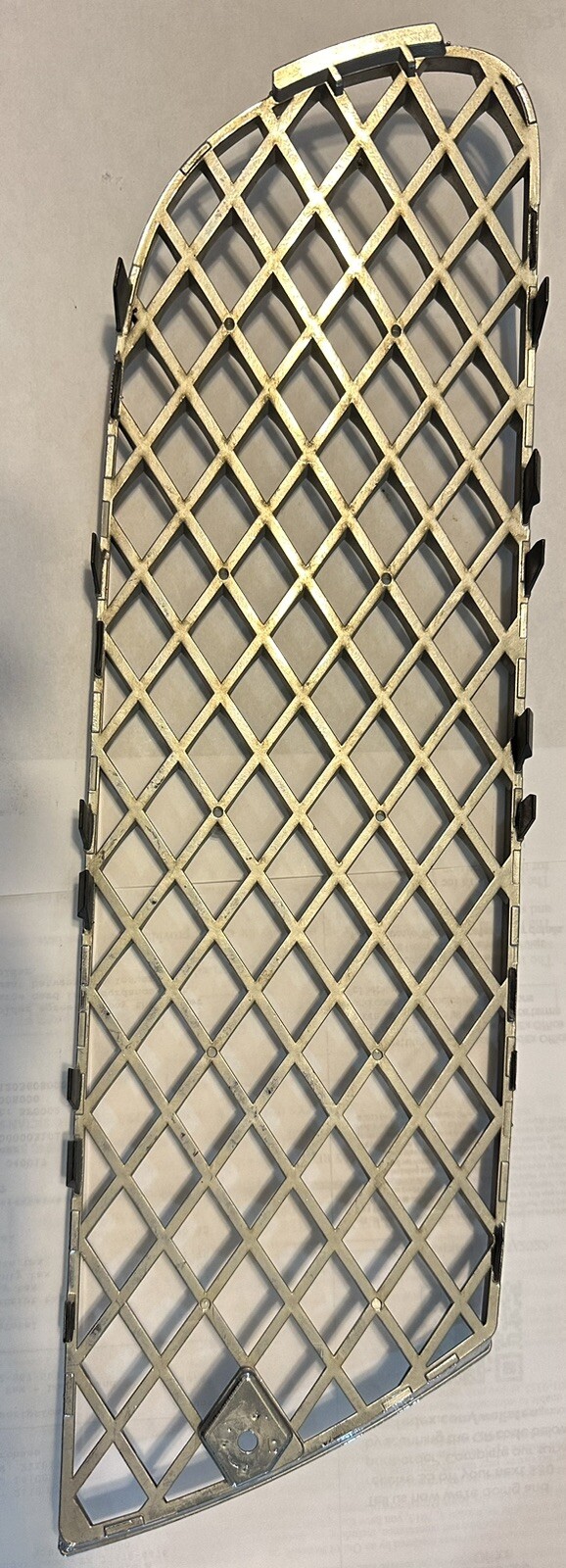 BENTLEY FLYING SPUR GRILLE LEFT DRIVER LOWER 2005 TO 2008 3W5807683 OEM