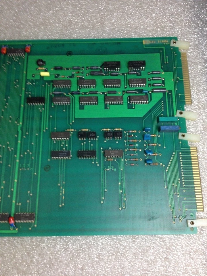 Cincinnati MILICRON 3-351-3160A CONTROL INTERFACE BOARD - Image 4 of 4