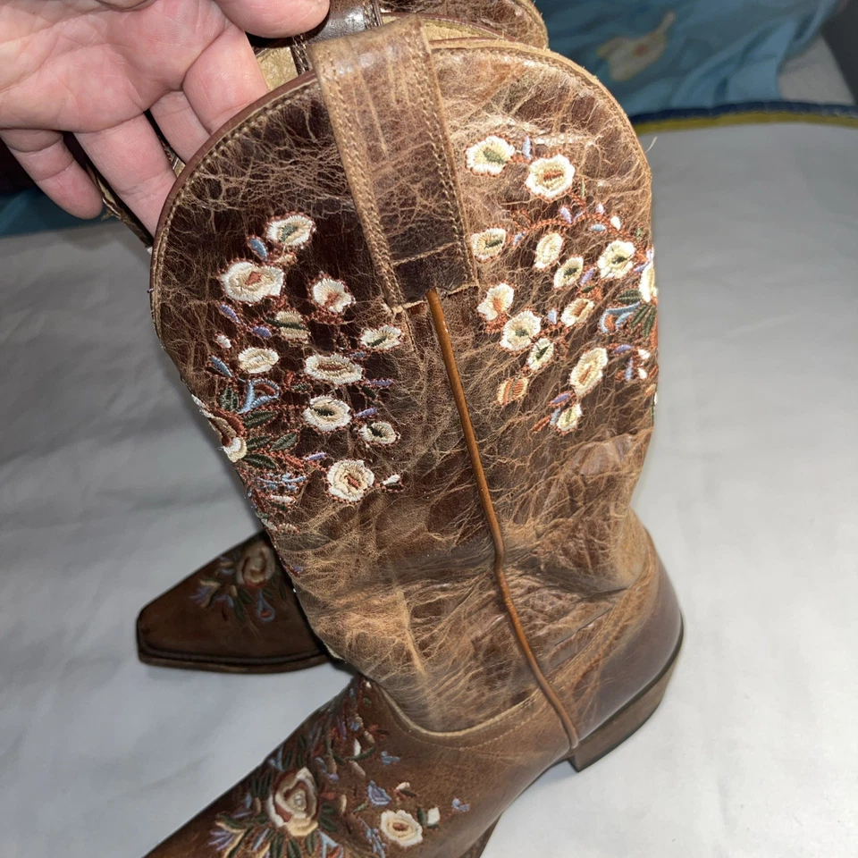 Shyanne Zapatos Mujer, Shyanne Tacones Altos, Talla 6.5 Usado Foto 2 de 4