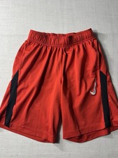 NIKE DRI-FIT Boys Athletic Shorts Red M Stretch Waist Pocket Drawstring Running