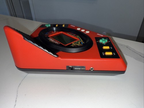 Vintage 1986 V-Tech Elettronica Parlante Gioca Per Gioca Calcio/Non Funzionante/RICAMBI. - Foto 7 di 11
