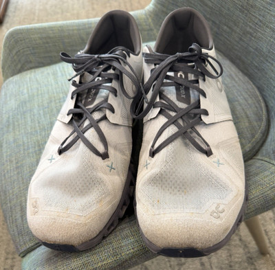 On Cloud X 3 Glacier/Iron Men s Low Top Lace-Up Mesh Athletic Sneakers