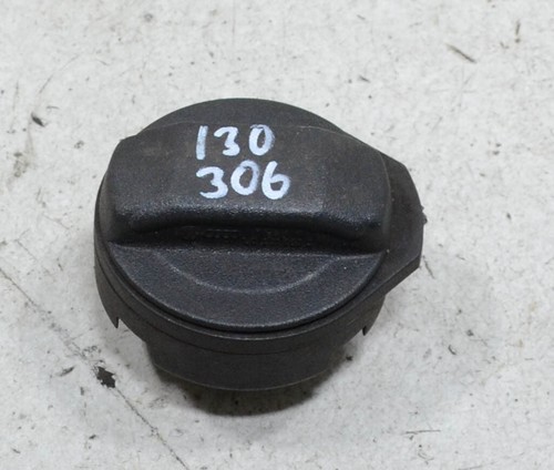 VW Golf 4 IV 1J 2000 Tank Deckel Verschluss 1J0201553C #130306-G589