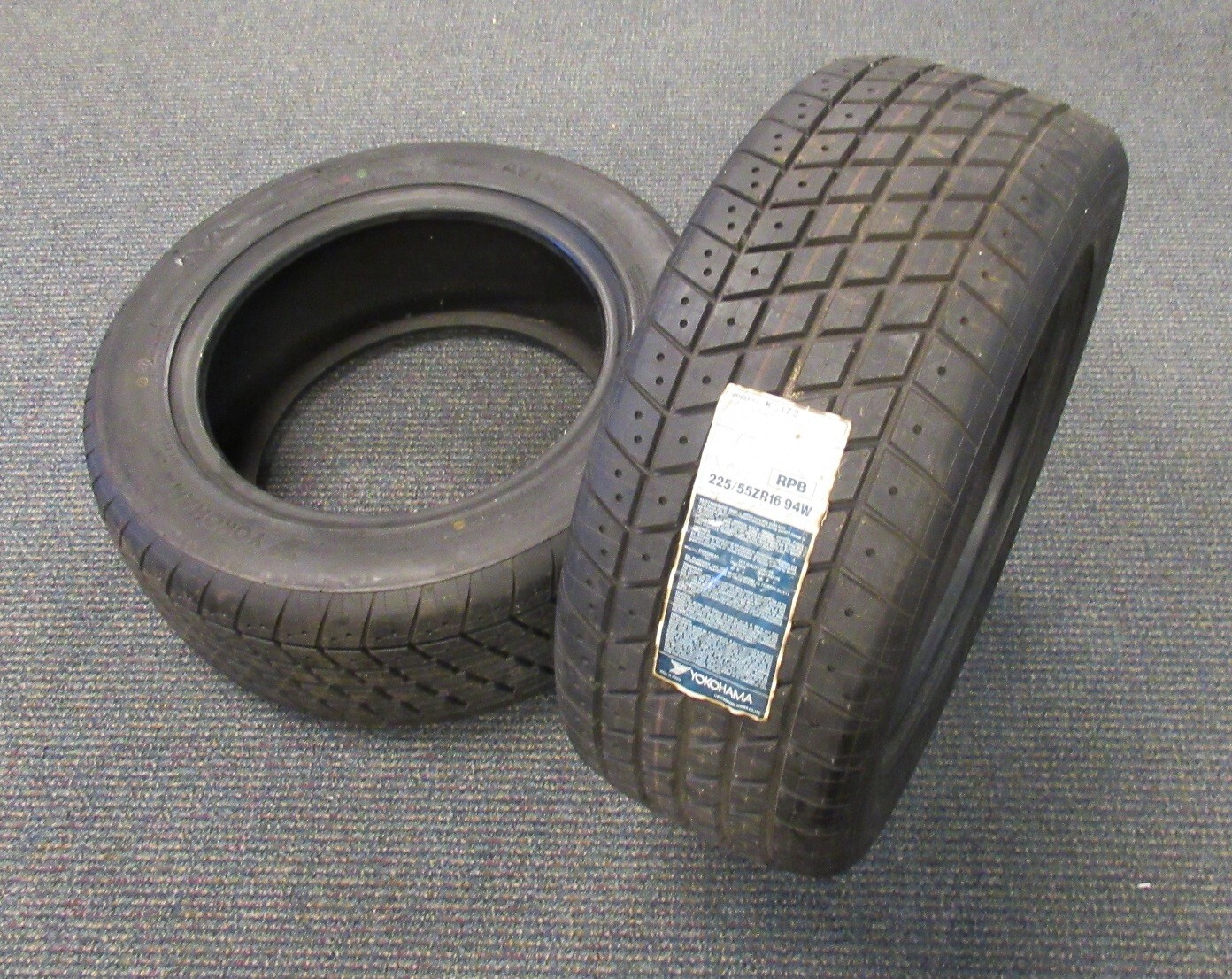 Yokohama NEW 225/55ZR16 High Performance Tires 16 Inch eBay