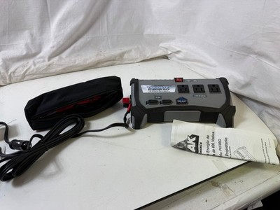 Peak Tailgate Inverter Max 400W Power Source PKC0BO 110V AC 5V DC Outlets  