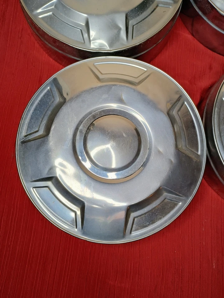 Set of 4 OEM 1987-96 Ford 3/4 Ton 4x2 Pickup Truck E350 Van 12" Dog Dish Hubcaps - Image 3 of 4
