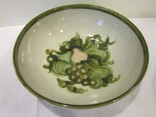 Louisville Stoneware Art Pottery Harvest Pear 11' Serving Bowl Made in Kentucky