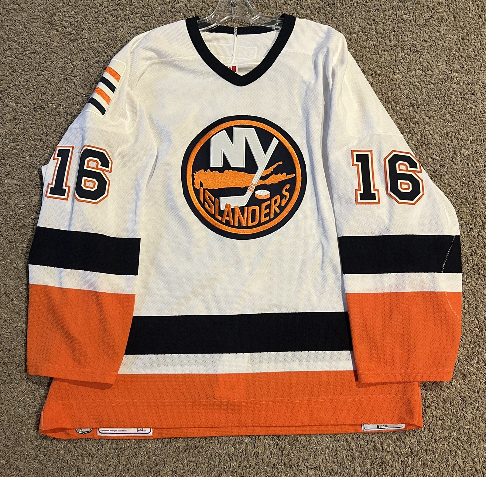 Justin Mapletoft 2003-04 Game Worn Used NY Islanders Hockey Jersey - Meigray LOA