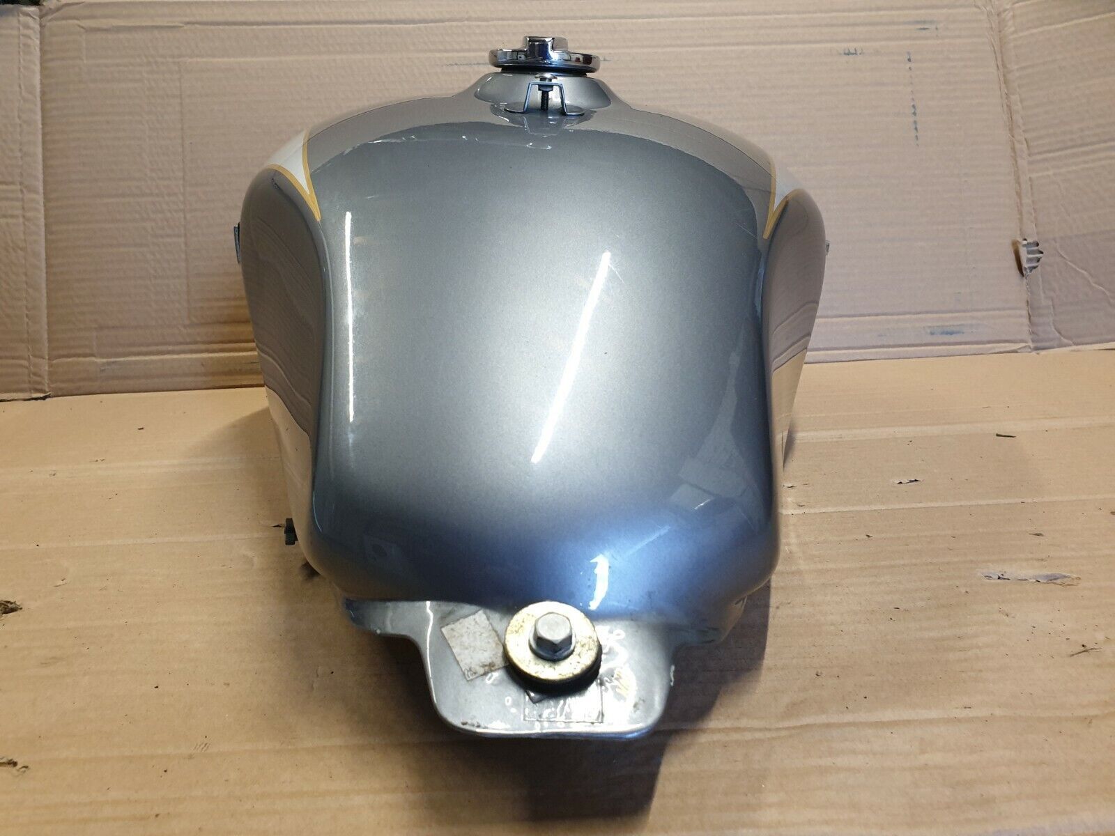 Triumph Bonneville America Fuel Tank T2402551 eBay