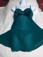Vintage Victoria  s Secret Green Velvet Slip Lingerie from 90s Medium With Thong