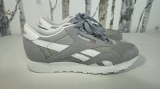 Reebok Classic Nylon Low Gray/White Women's Size 6 Athleisure Walking Comfort