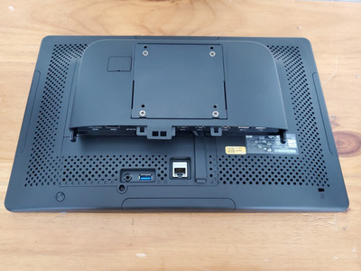Elo POS 15'' AiO i5-9500TE 8GB 128GB Win 10 w/ Wall Mount I/O Hub - E442365