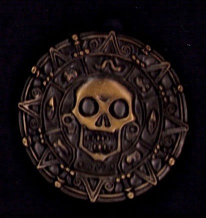 Disney Pin Pirates Of The Caribbean Cursed Gold
