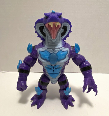 Beast Lab Stealth Strike Reptile Cobra Snake 8'' Action Figure Light & Sound Work