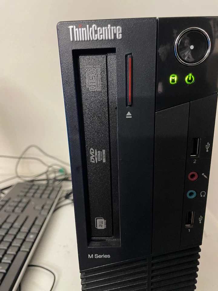 Lenovo ThinkCentre M82 Intel Core i5-3470 3.20 Ghz 4GB RAM 2TB HDD  Windows Home - Image 2 of 4