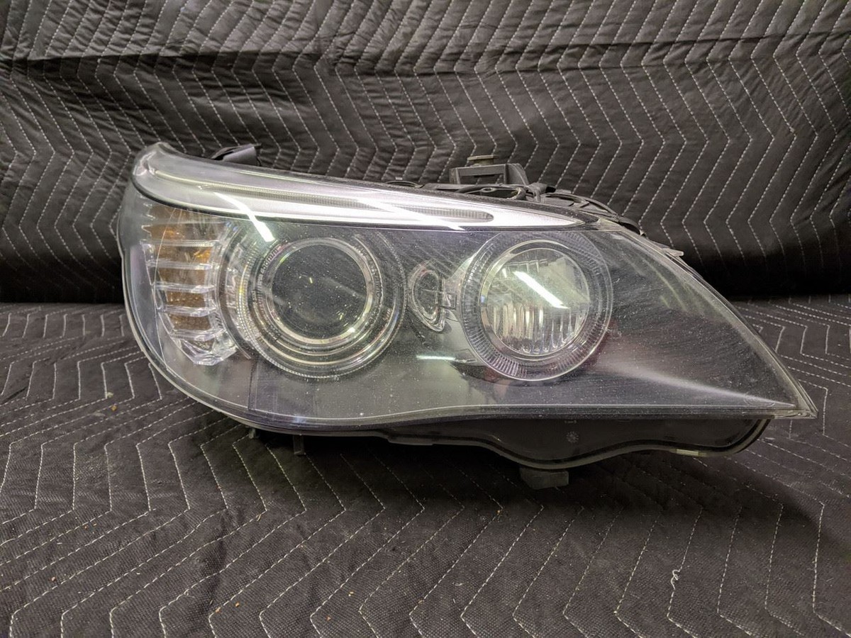 TönyMöny  BMW E60/E61 5-Series Dynamic Xenon AHL Headlight Right