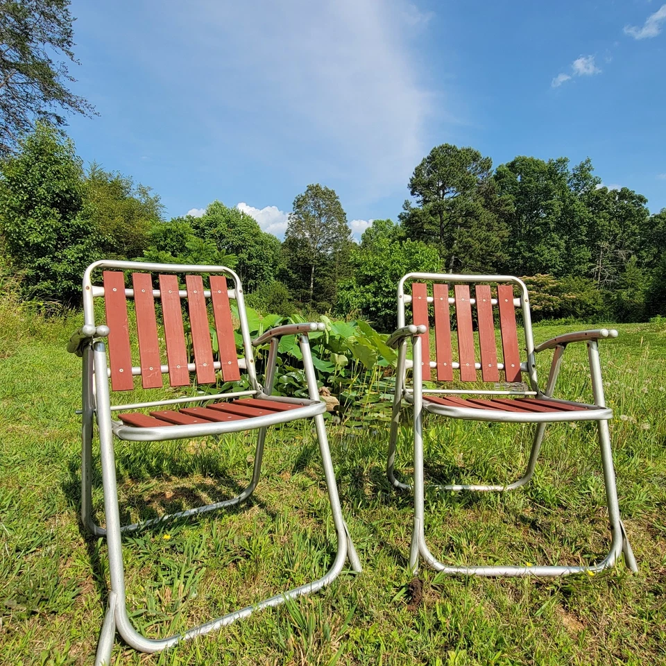 Vtg  Red Wood Lawn Chairs Folding  5 Slat Double Barrel Arms!  Aluminum Set Of 2 - Image 3 of 4