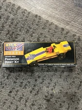 VINTAGE Pinewood Derby Race Car Kit Cub Scouts Boy Scouts of America Grand Prix