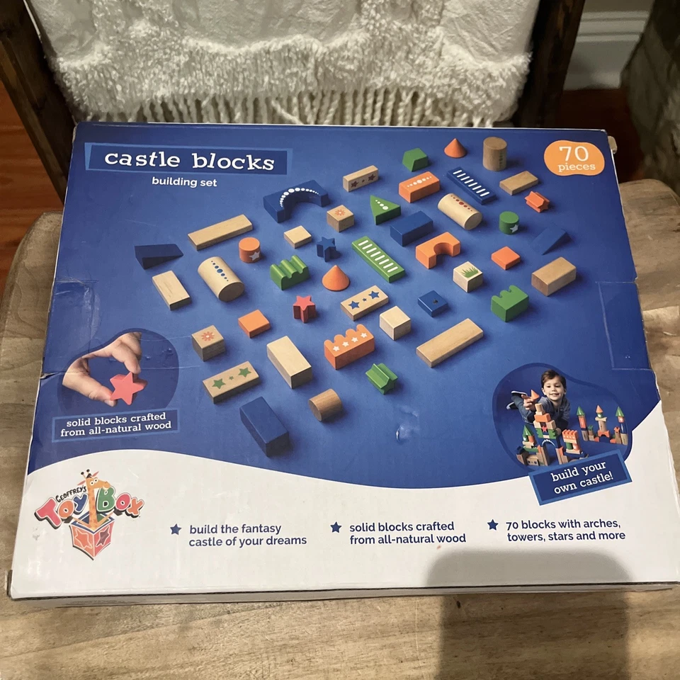 Geoffreys Toy Box 70 Pieces Castle Blocks Building Set All Natural Wood - Image 3 of 4
