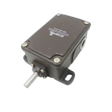 SCHMERSAL MSP 452-11/11Y MSP452-11/11Y SPINDLE SWITCH -unused-