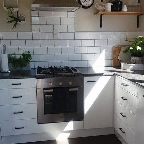 d-c-fix Whitewood 90cm x 2.1m Self-adhesive Vinyl Wrap - Image 5