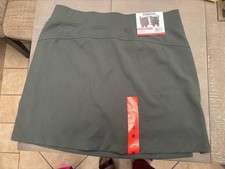 32 Degrees Women's Skort, SIZE MEDIUM COLOR GREEN