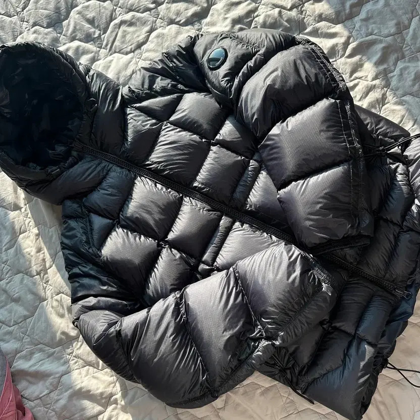 CP Company DD Shell Blue Padded Jacket - Pre-Owned thumbnail 3