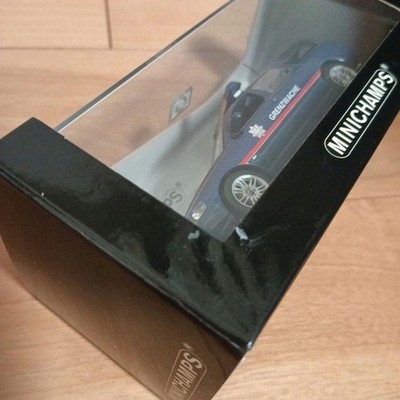 Volvo V70 Grenzwache Schweiz 1:43スケール Diecast model cars Volvo V70 1/43 Minichamps Break Grenzwache